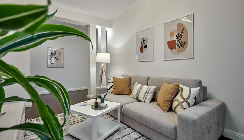 2.10 • Porokhovaya str., 9