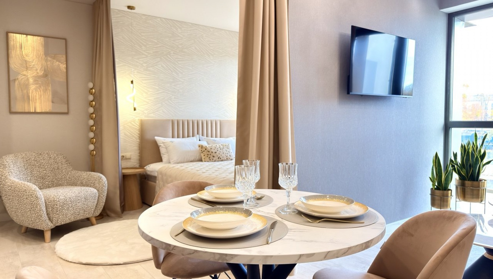 1.07 • ul. Zacharowa, 24